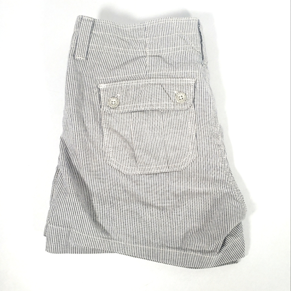 Levi's Striped Shorts Size 6 Medium Blue and White